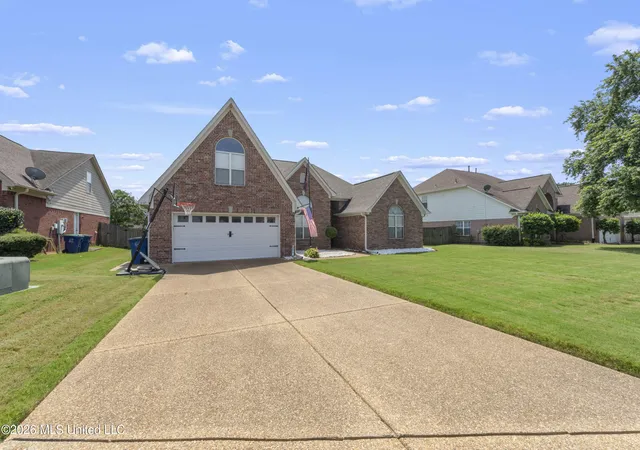 Photo 2 of Single family home for sale at 6271 Ivy Oaks Cvs, Olive Branch, MS 38654 | MLS# 4161086 | Listing updated on 2026-09-01