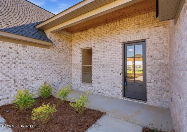 Photo 3 of Single family home for sale at 139 Palace Xing, Flowood, MS 39232 | MLS# 4160605 | Listing updated on 2026-09-14