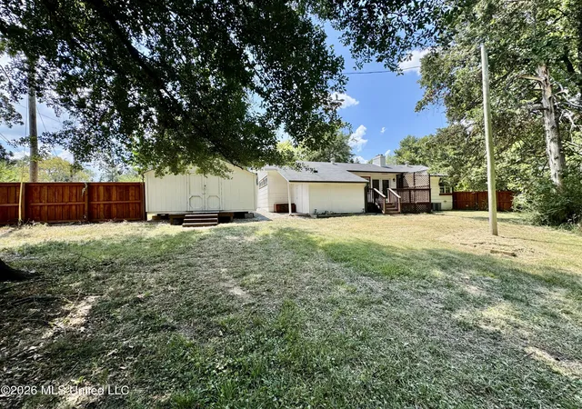Photo 3 of Single family home for sale at 7460 W Shahkoka Dr, Olive Branch, MS 38654 | MLS# 4161358 | Listing updated on 2026-09-03