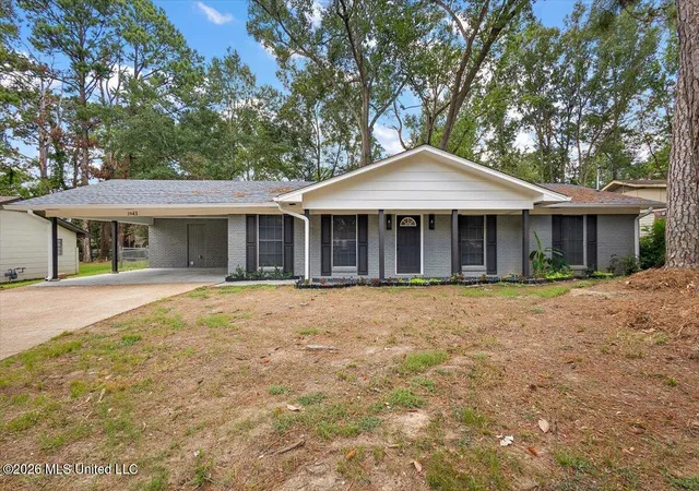 Photo 1 of Sale Pending at 1943 Bienville Dr, Jackson, MS 39212 | MLS# 4161115 | Listing updated on 2026-09-05