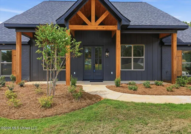 Photo 3 of Single family home for sale at 934 Mullican Rd, Florence, MS 39073 | MLS# 4160653 | Listing updated on 2026-10-26