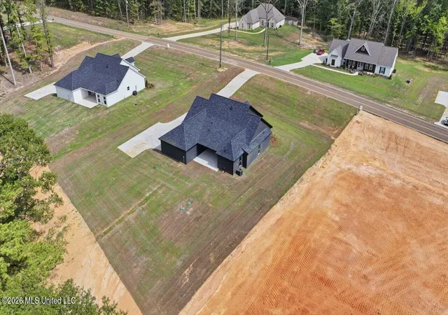 Photo 68 of Single family home for sale at 934 Mullican Rd, Florence, MS 39073 | MLS# 4160653 | Listing updated on 2026-09-14