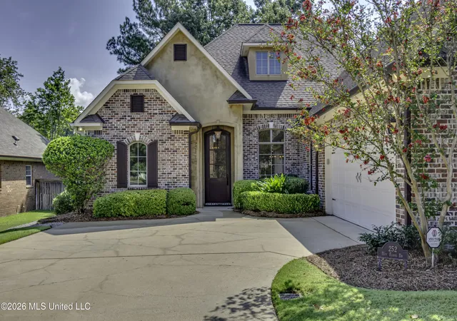 Photo 2 of Single family home for sale at 252 Hoy Farms Dr, Madison, MS 39110 | MLS# 4161149 | Listing updated on 2026-09-02