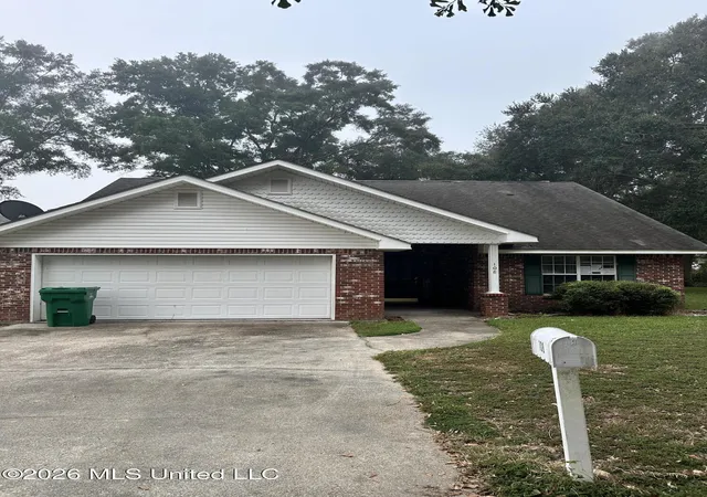 Photo 3 of Single family home for sale at 108 Maria St, Poplarville, MS 39470 | MLS# 4160866 | Listing updated on 2026-10-14