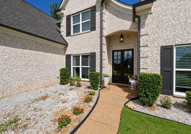 Photo 3 of Single family home for sale at 13976 Myers Plantation Rd, Byhalia, MS 38611 | MLS# 4160987 | Listing updated on 2026-09-12