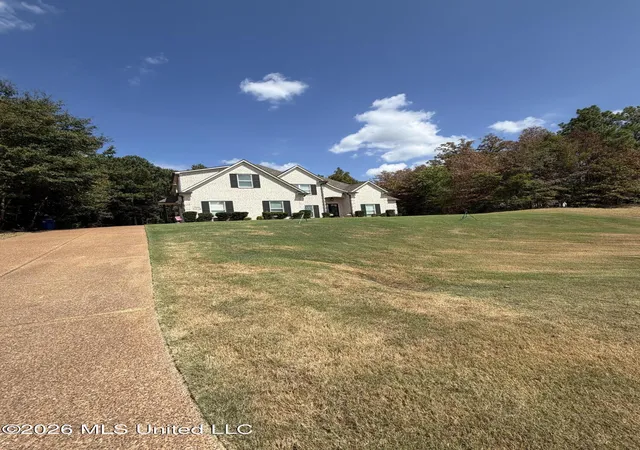 Photo 4 of Single family home for sale at 13976 Myers Plantation Rd, Byhalia, MS 38611 | MLS# 4160987 | Listing updated on 2026-09-12