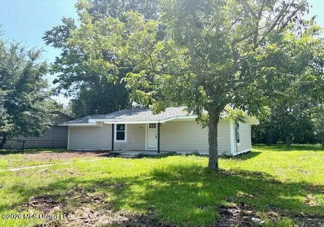 Photo 1 of Single family home for sale at 4513 Pine St, Moss Point, MS 39563 | MLS# 4161116 | Listing updated on 2026-09-15