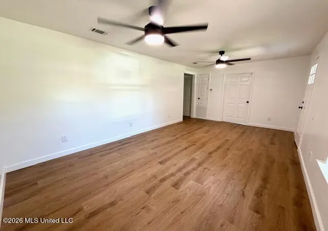 Photo 4 of Single family home for sale at 4513 Pine St, Moss Point, MS 39563 | MLS# 4161116 | Listing updated on 2026-09-15