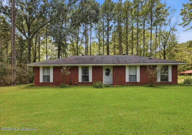 Photo 1 of Sale Pending at 7905 Clifton Hillsboro Rd, Forest, MS 39074 | MLS# 4161159 | Listing updated on 2026-09-03