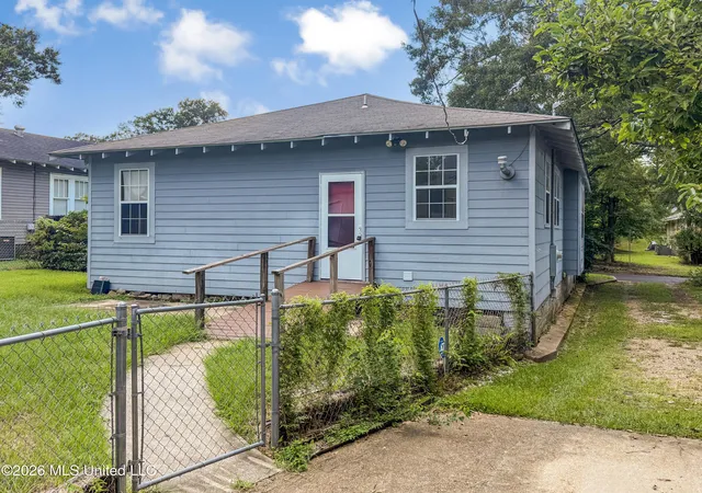 Photo 4 of Single family home for sale at 310 Burke Ave, Mc Comb, MS 39648 | MLS# 4161060 | Listing updated on 2026-09-03
