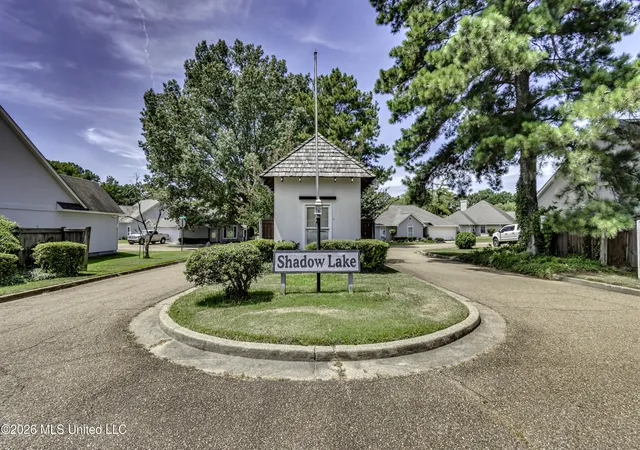 Photo 24 of Single family home for sale at 205 N Shadow Lake Dr, Clinton, MS 39056 | MLS# 4161107 | Listing updated on 2026-09-01