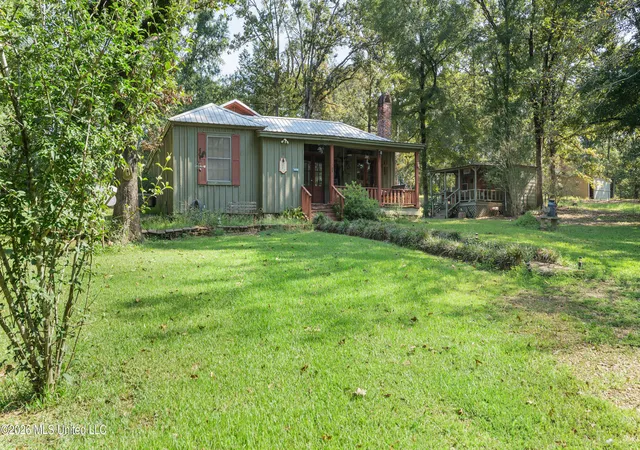 Photo 2 of Single family home for sale at 1236 Jack Johnson Rd, Terry, MS 39170 | MLS# 4161084 | Listing updated on 2026-09-01