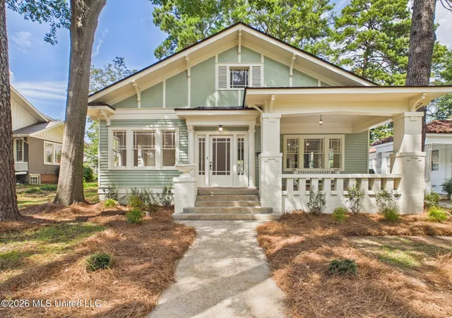 Photo 1 of Sale Pending at 812 Gillespie St, Jackson, MS 39202 | MLS# 4161219 | Listing updated on 2026-09-06
