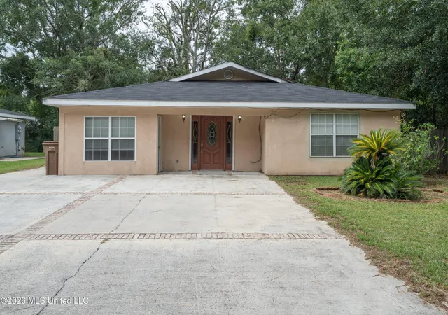 Photo 1 of Single family home for sale at 215 Mccaughan Ave, Long Beach, MS 39560 | MLS# 4161152 | Listing updated on 2026-09-04