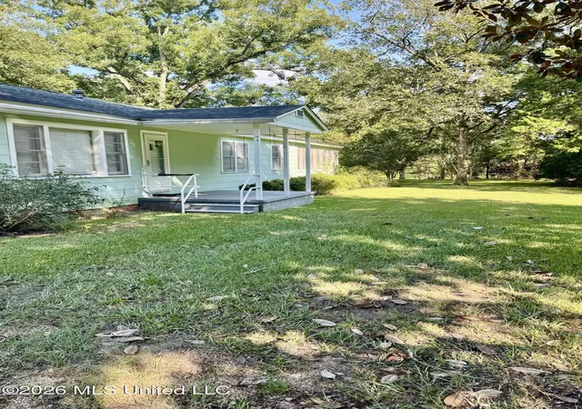 Photo 2 of Single family home for sale at 539 Kingston Rd, Natchez, MS 39120 | MLS# 4161029 | Listing updated on 2026-09-01