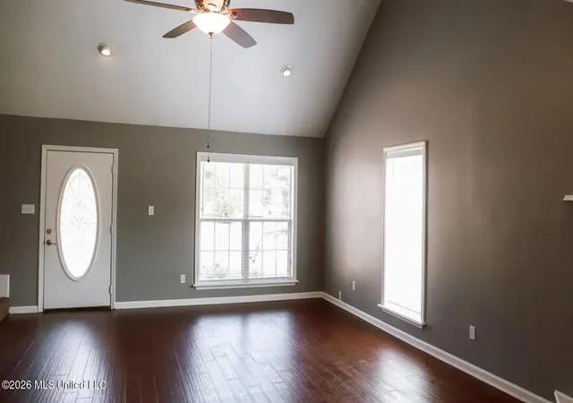 Photo 2 of Single family home for sale at 136 W Garden Ter Dr, Oxford, MS 38655 | MLS# 4161043 | Listing updated on 2026-09-10