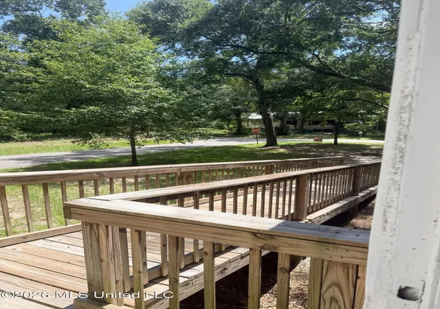 Photo 4 of Single family home for sale at 8708 Birch Ave, Ocean Springs, MS 39564 | MLS# 4161085 | Listing updated on 2026-09-18