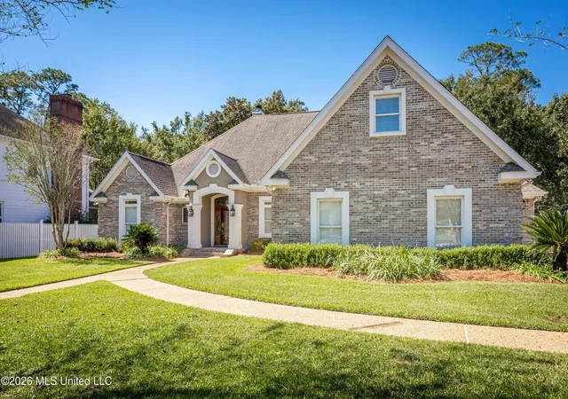 Photo 2 of Single family home for sale at 3609 Perryman Rd, Ocean Springs, MS 39564 | MLS# 4161066 | Listing updated on 2026-10-14
