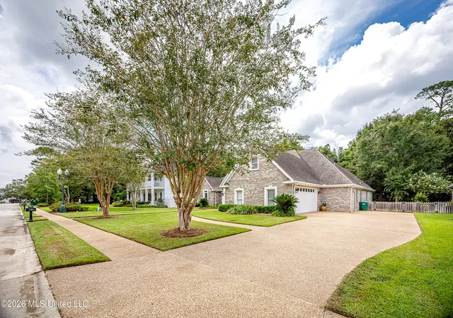 Photo 3 of Single family home for sale at 3609 Perryman Rd, Ocean Springs, MS 39564 | MLS# 4161066 | Listing updated on 2026-09-02