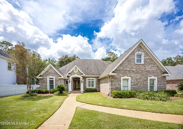 Photo 4 of Single family home for sale at 3609 Perryman Rd, Ocean Springs, MS 39564 | MLS# 4161066 | Listing updated on 2026-09-02