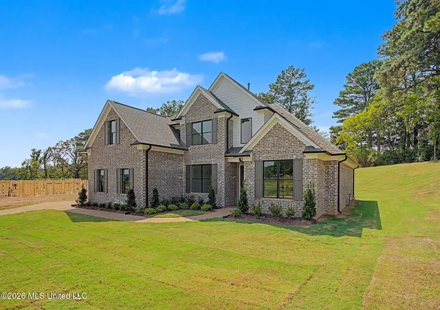 Photo 3 of Sale Pending at 3125 Wilders Way, Hernando, MS 38632 | MLS# 4161173 | Listing updated on 2026-09-08