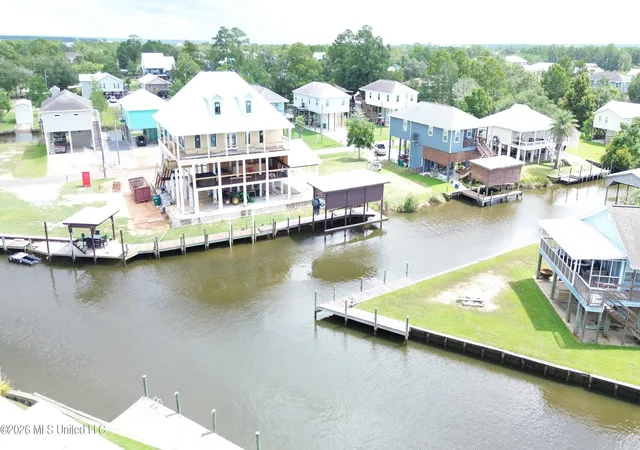Photo 2 of Sale Pending at 11030 New York St, Bay Saint Louis, MS 39520 | MLS# 4161069 | Listing updated on 2026-09-11
