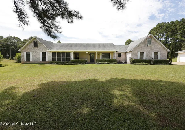 Photo 1 of Single family home for sale at 1057 Cole Thomas Rd, Mc Comb, MS 39648 | MLS# 4161229 | Listing updated on 2026-09-03