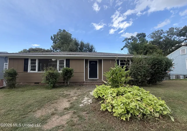 Photo 2 of Single family home for sale at 545 Park Pl, Natchez, MS 39120 | MLS# 4161344 | Listing updated on 2026-09-03