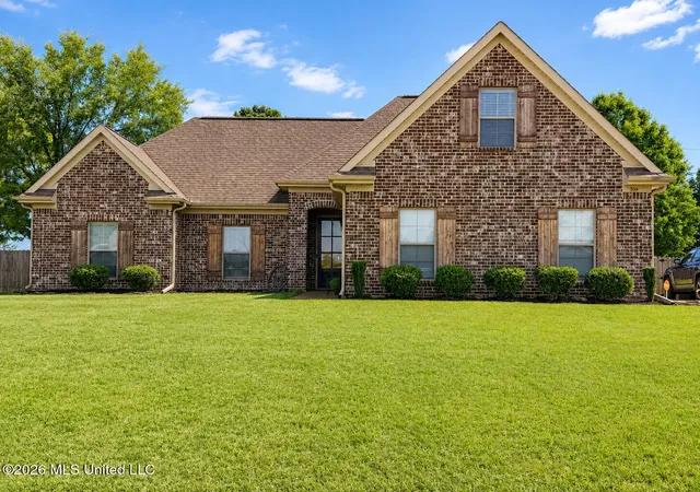 Photo 1 of Single family home for sale at 308 Garrison Dr, Senatobia, MS 38668 | MLS# 4161179 | Listing updated on 2026-09-03