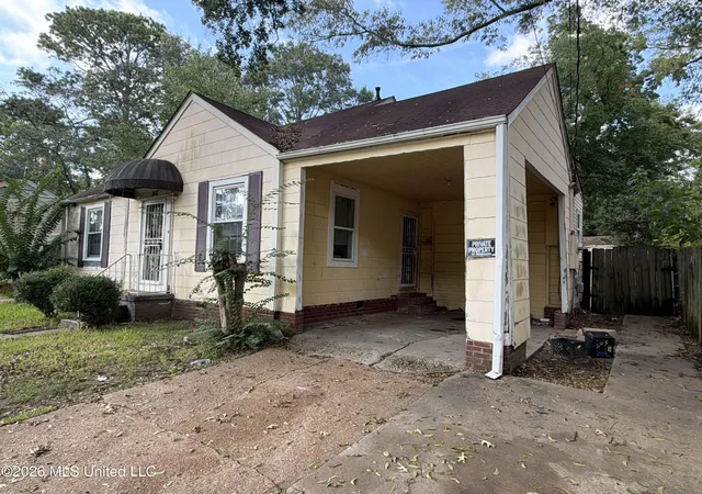 Photo 3 of Single family home for sale at 148 Shadowlawn Dr, Jackson, MS 39204 | MLS# 4161120 | Listing updated on 2026-09-01