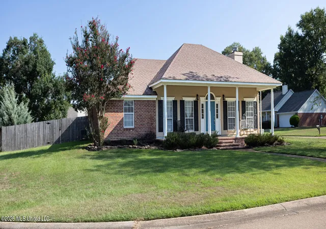 Photo 2 of Single family home for sale at 12 Windwood Cvs, Flowood, MS 39232 | MLS# 4161267 | Listing updated on 2026-09-03