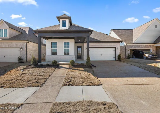 Single family home for sale at 843 Quitman Ct, Nesbit, MS 38651 | MLS# 4161121 | Listing updated on 2026-09-02