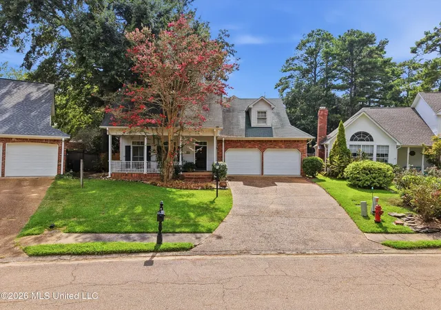 Photo 3 of Single family home for sale at 243 Bayview Dr, Madison, MS 39110 | MLS# 4161651 | Listing updated on 2026-09-21