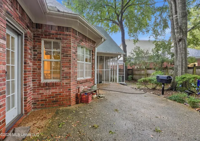 Photo 4 of Single family home for sale at 243 Bayview Dr, Madison, MS 39110 | MLS# 4161651 | Listing updated on 2026-09-21