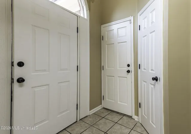 Photo 3 of Townhouse for sale at 1554 Joy Blvd, Horn Lake, MS 38637 | MLS# 4161565 | Listing updated on 2026-10-17