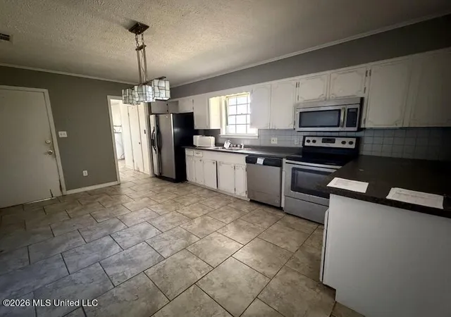 Photo 3 of Sale Pending at 301 Sloan Dr, Richland, MS 39218 | MLS# 4161578 | Listing updated on 2026-09-11