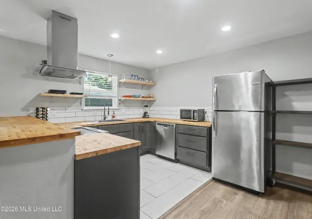 Photo 4 of Single family home for sale at 519 23rd Street, Gulfport, MS 39507 | MLS# 4161306 | Listing updated on 2026-09-09