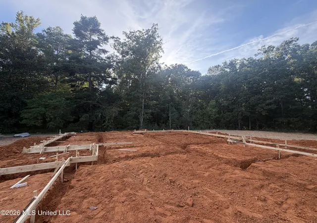 Photo 4 of Single family home for sale at 126 Hunter Rd, Florence, MS 39073 | MLS# 4161200 | Listing updated on 2026-10-16