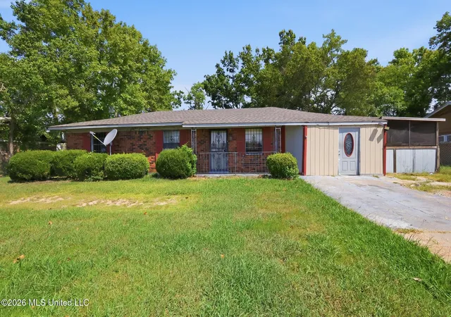 Photo 1 of Single family home for sale at 2603 Murphree Dr, Greenwood, MS 38930 | MLS# 4161196 | Listing updated on 2026-09-02