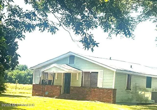 Photo 1 of Single family home for sale at 24776 Highway 61 N, Coahoma, MS 38617 | MLS# 4161208 | Listing updated on 2026-09-02