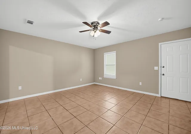 Photo 2 of Single family home for sale at 223 One Park Pl, Jackson, MS 39212 | MLS# 4161902 | Listing updated on 2026-09-10