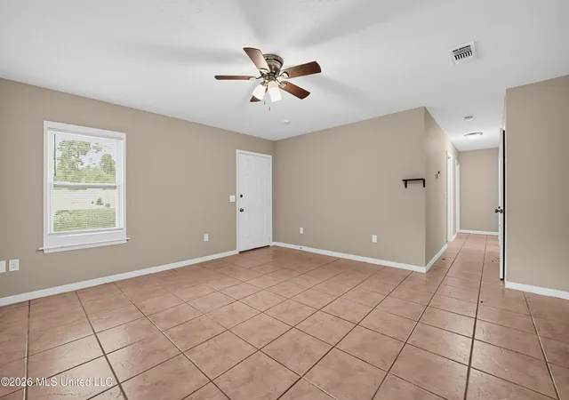 Photo 3 of Single family home for sale at 223 One Park Pl, Jackson, MS 39212 | MLS# 4161902 | Listing updated on 2026-09-10
