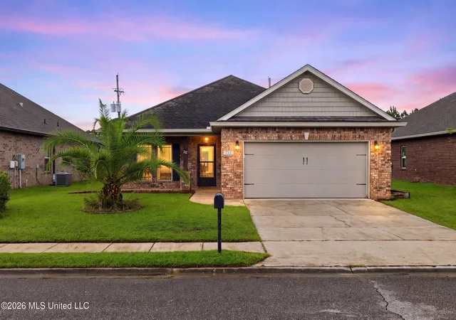 Photo 1 of Sale Pending at 212 Sandy Dr, Ocean Springs, MS 39564 | MLS# 4162266 | Listing updated on 2026-09-17