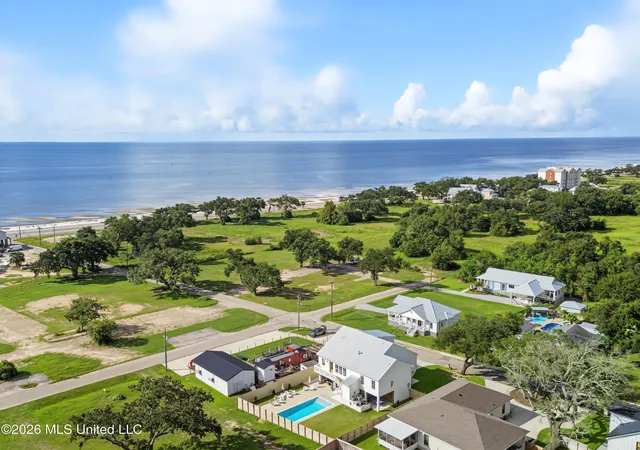Photo 4 of Single family home for sale at 405 Mason Ave, Long Beach, MS 39560 | MLS# 4161321 | Listing updated on 2026-09-03