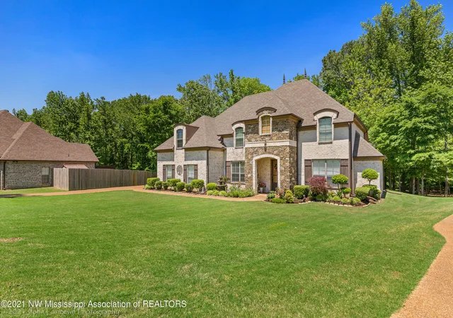 Photo 2 of Single family home for sale at 8036 Betty Browning Pass, Olive Branch, MS 38654 | MLS# 4161662 | Listing updated on 2026-09-21