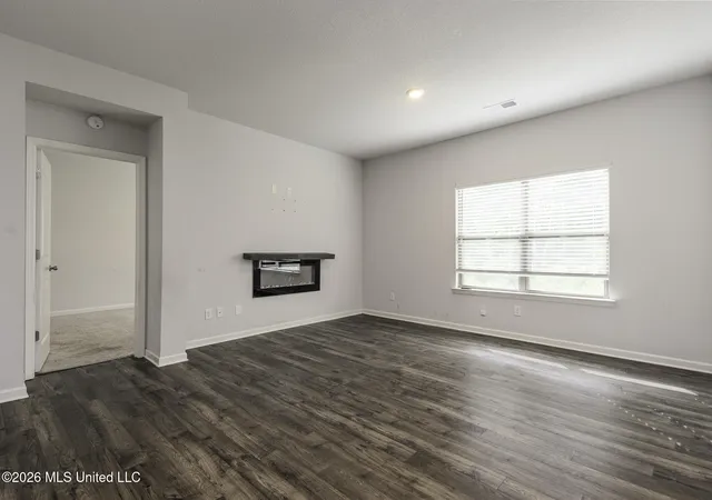 Photo 3 of Single family home for sale at 8781 Mary Frances Dr, Southaven, MS 38671 | MLS# 4161627 | Listing updated on 2026-10-17
