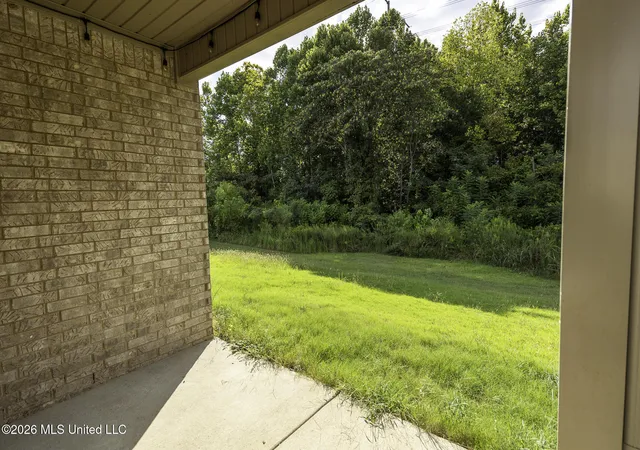 Photo 2 of Single family home for sale at 8781 Mary Frances Dr, Southaven, MS 38671 | MLS# 4161627 | Listing updated on 2026-09-05