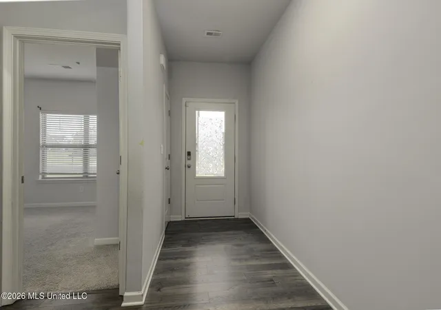 Photo 2 of Single family home for sale at 8781 Mary Frances Dr, Southaven, MS 38671 | MLS# 4161627 | Listing updated on 2026-10-17