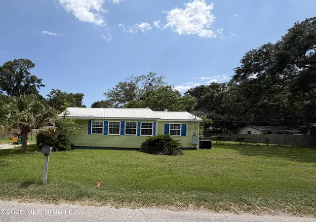 Photo 1 of Single family home for sale at 1639 Anita Ct, Biloxi, MS 39531 | MLS# 4161525 | Listing updated on 2026-09-04