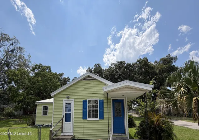 Photo 3 of Single family home for sale at 1639 Anita Ct, Biloxi, MS 39531 | MLS# 4161525 | Listing updated on 2026-09-04